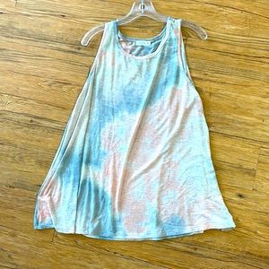 Womens long tank from Vestique